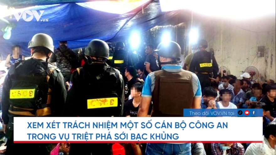 Nóng 24h: Đình chỉ một số cán bộ công an liên quan vụ đánh bạc ở TPHCM